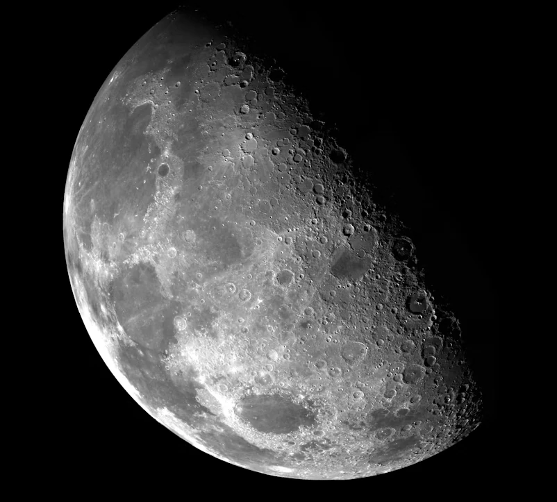 Jadrový reaktor na Mesiaci do roku 2030? NASA má plán, no realita je plná otáznikov