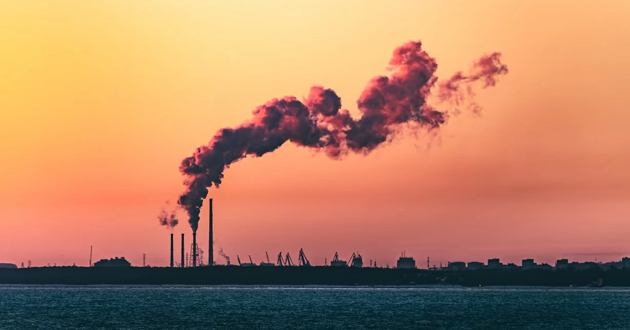 Vedci dokážu premieňať CO₂ priamo zo vzduchu na užitočnú chemickú látku