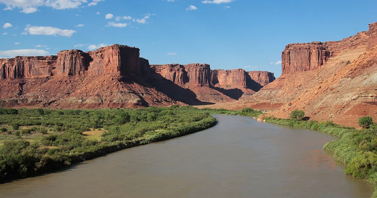 Prečo rieka Green River tečie „do kopca“ cez pohorie Uinta